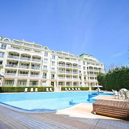 Apartment Romance Studio-steps From Thesea Varna