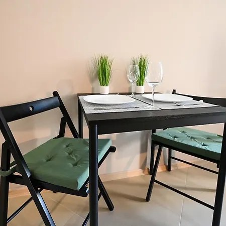 Apartment Romance Studio-steps From Thesea *