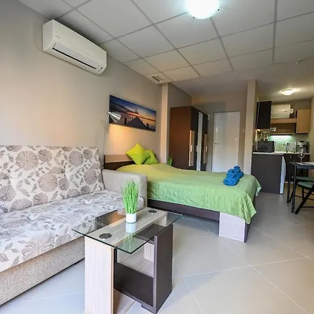 Romance Studio-steps From Thesea * Varna