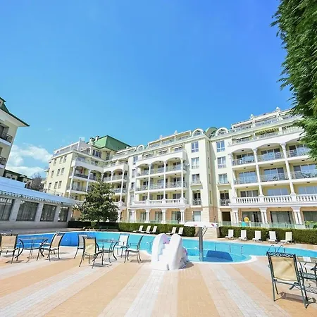 Apartamento Romance Studio-steps From Thesea Varna