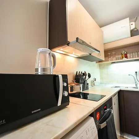 Romance Studio-steps From Thesea Apartament *