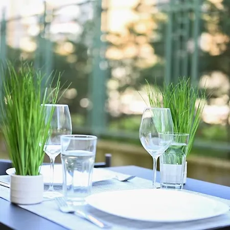 Apartament Romance Studio-steps From Thesea *