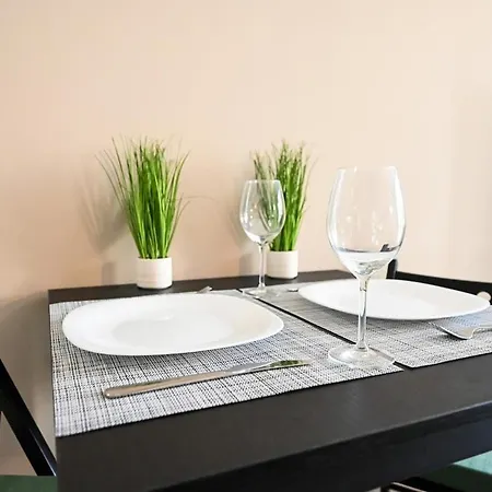 Apartament Romance Studio-steps From Thesea *