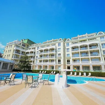 Apartament Romance Studio-steps From Thesea *