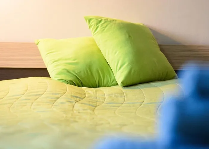 Romance Studio-steps From Thesea * ヴァルナ