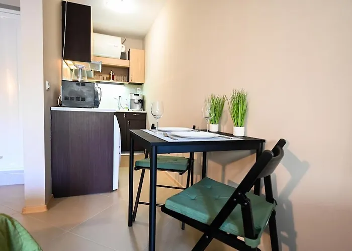 Romance Studio-steps From Thesea アパート ヴァルナ