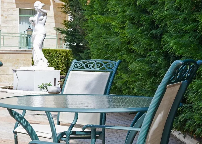 Romance Studio-steps From Thesea ヴァルナ