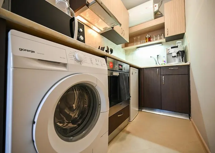 Romance Studio-steps From Thesea アパート